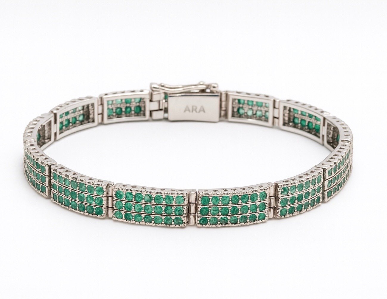 7A79E8D2 EA69 4F6A 9A12 17529C7618D5